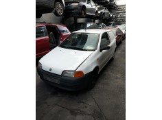 fiat punto berlina (176) del año 1999