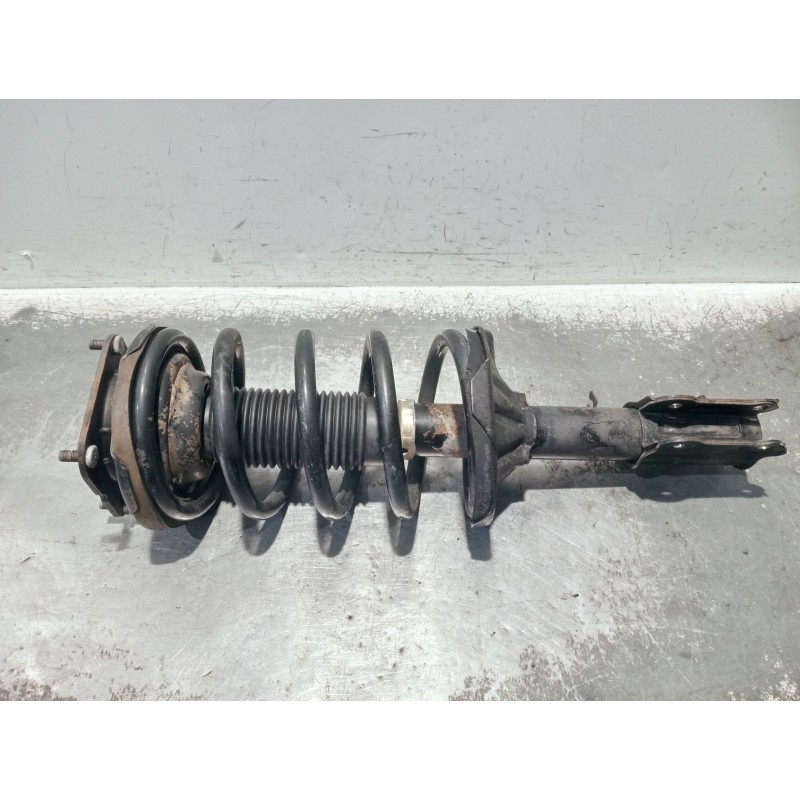 Recambio de amortiguador delantero derecho para kia carnival ii 2.9 cdri ex referencia OEM IAM OK55F34700  
