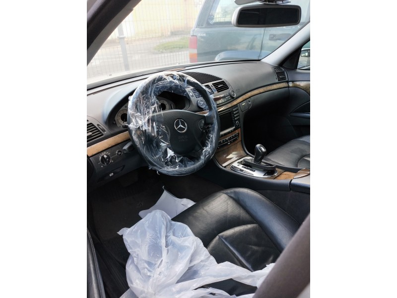 mercedes clase e (w211) berlina del año 2003