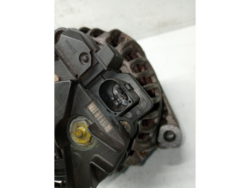 Recambio de alternador para mercedes clase e (w211) familiar 500 t 4-matic (211.283) referencia OEM IAM 0124615012 A0121541302 