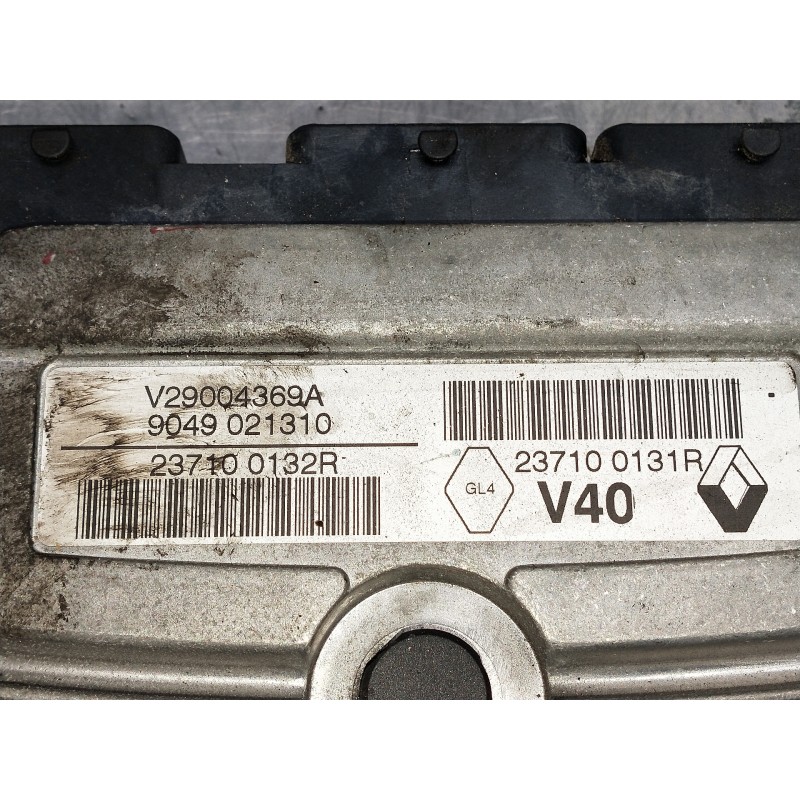 Recambio de centralita motor uce para renault megane iii berlina 5 p referencia OEM IAM 237100131R 9049021310 