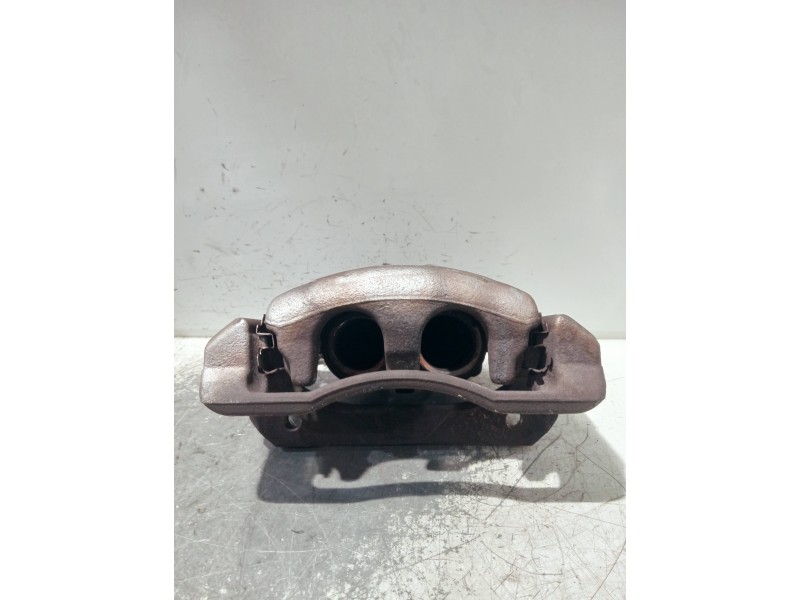Recambio de pinza freno delantera derecha para peugeot expert kasten referencia OEM IAM 32410035  