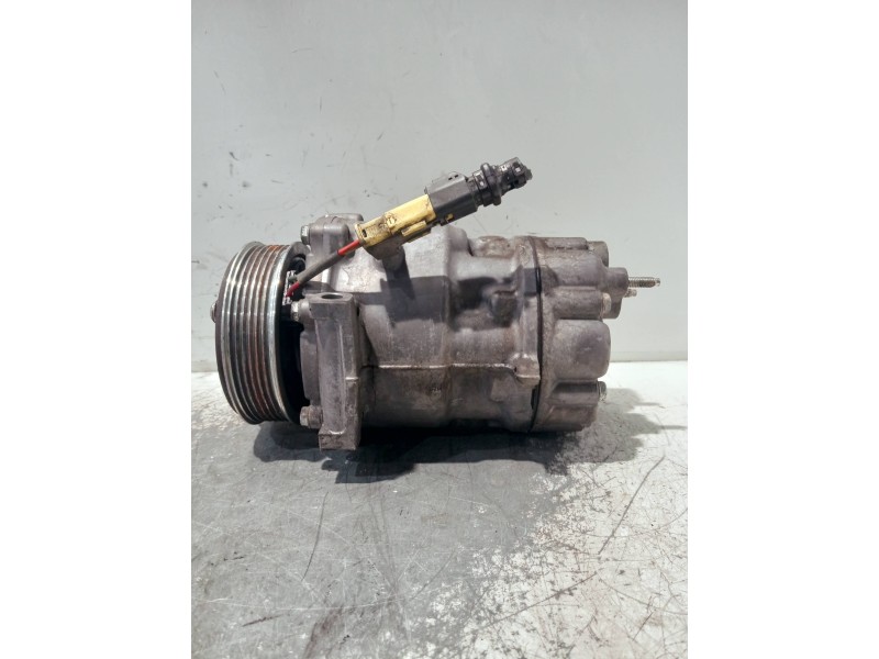 Recambio de compresor aire acondicionado para peugeot expert kasten referencia OEM IAM 9687499380  