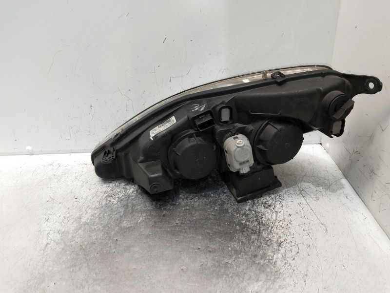 Recambio de faro derecho para peugeot 607 (s2) referencia OEM IAM 9654670880 89010121 89035114. XENOX