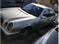 mercedes clase e (w210) berlina diesel del año 2001