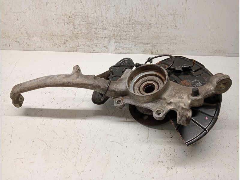 Recambio de mangueta delantera izquierda para mercedes clase e (w211) familiar 500 t 4-matic (211.283) referencia OEM IAM   