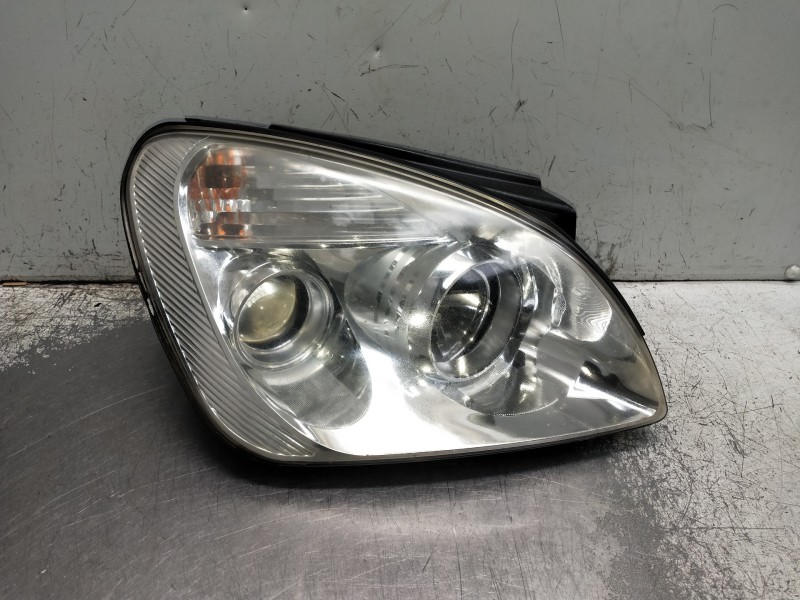 Recambio de faro derecho para kia carens (un) referencia OEM IAM   