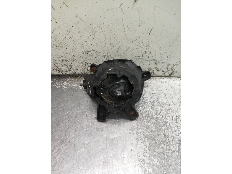 Recambio de faro antiniebla izquierdo para kia carens (un) referencia OEM IAM   