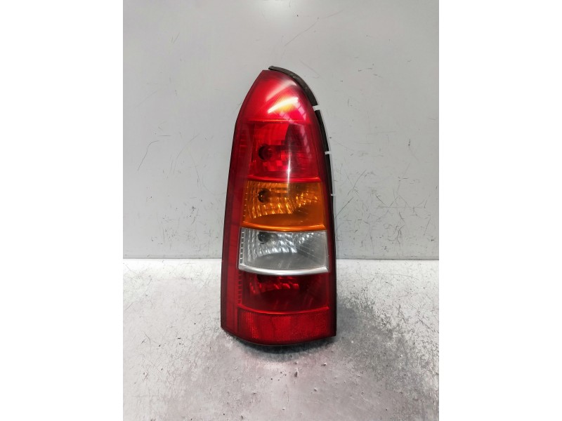 Recambio de piloto trasero derecho para opel astra g caravan club referencia OEM IAM   