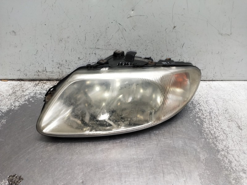 Recambio de faro izquierdo para chrysler voyager (rg) referencia OEM IAM 04857703AB 5870100000 
