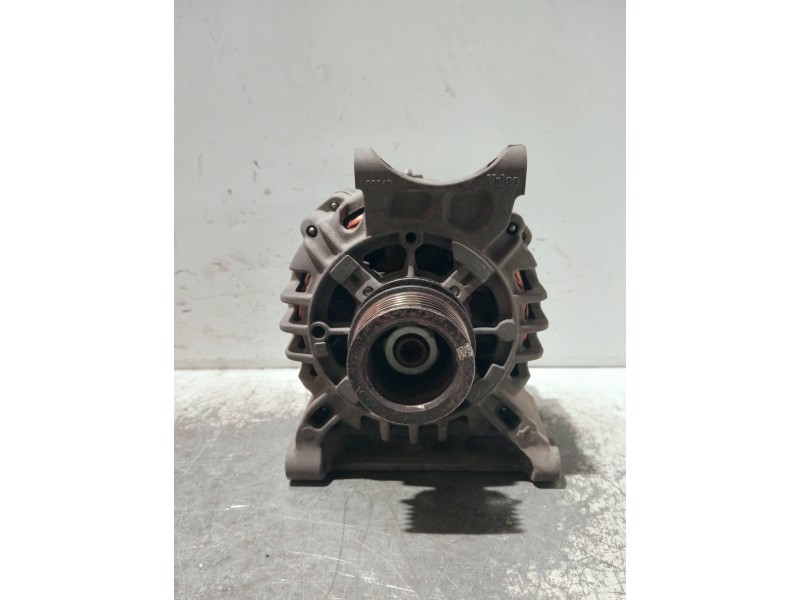 Recambio de alternador para mercedes clase a (w169) referencia OEM IAM A2661540802 2542955A SG9B079