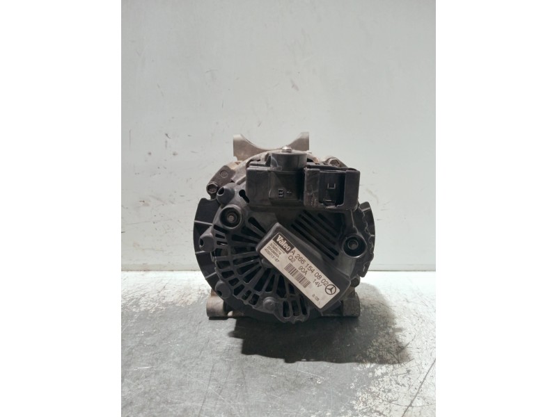 Recambio de alternador para mercedes clase a (w169) referencia OEM IAM A2661540802 2542955A SG9B079