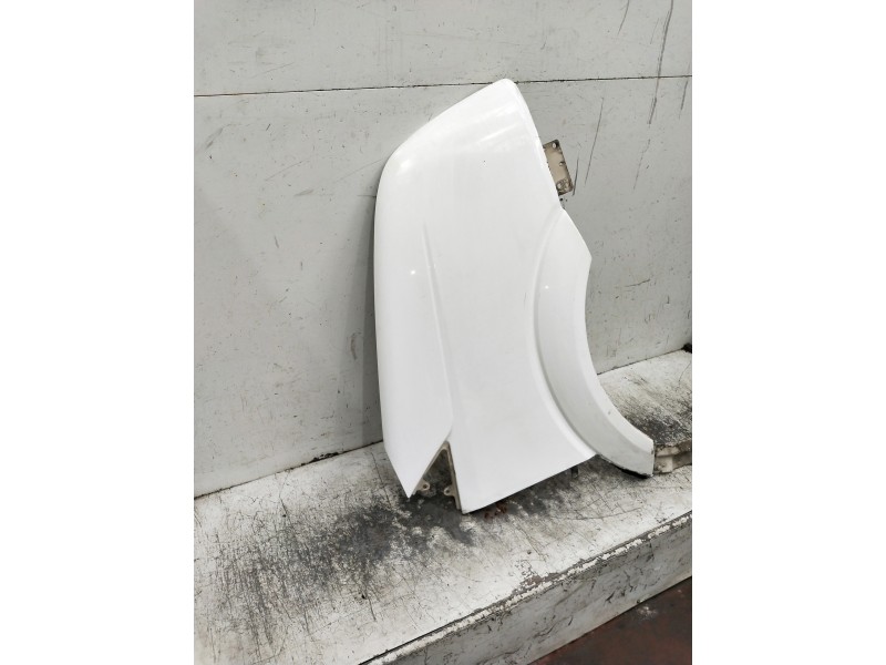 Recambio de aleta delantera derecha para volkswagen crafter combi (2e) referencia OEM IAM   