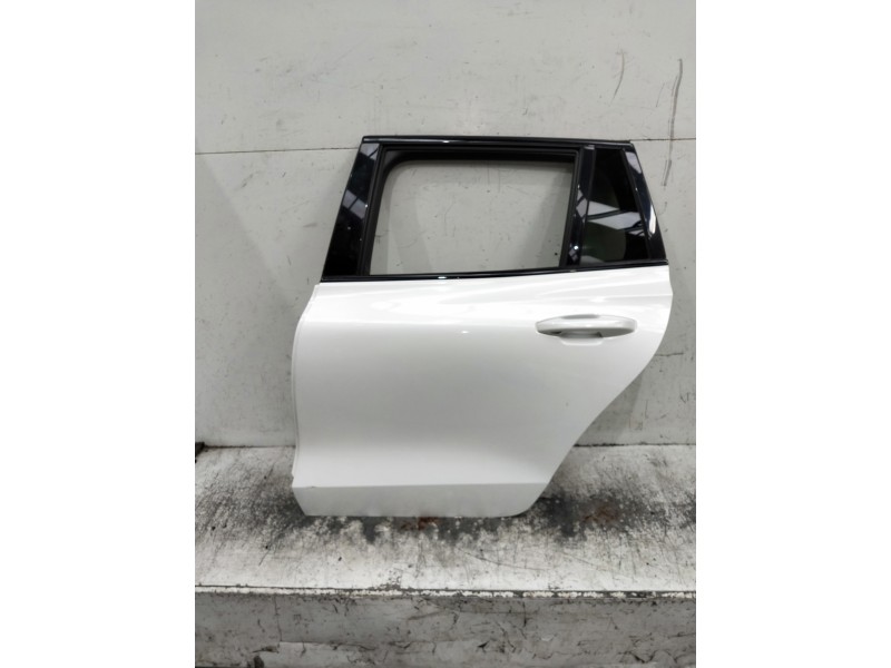 Recambio de puerta trasera derecha para volvo v60 familiar referencia OEM IAM   5P