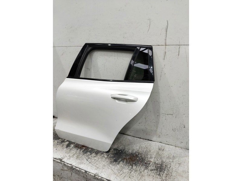 Recambio de puerta trasera derecha para volvo v60 familiar referencia OEM IAM   5P