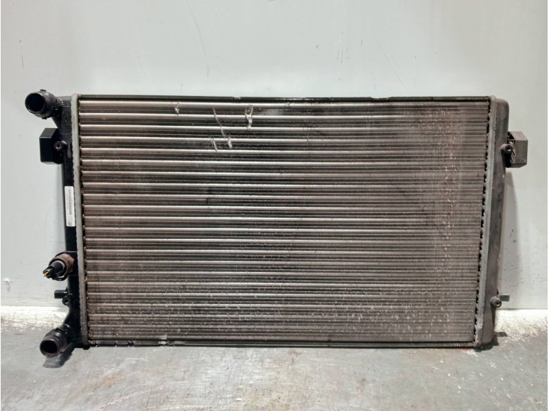 Recambio de radiador agua para skoda octavia berlina (1u2) referencia OEM IAM 1J0121253N  