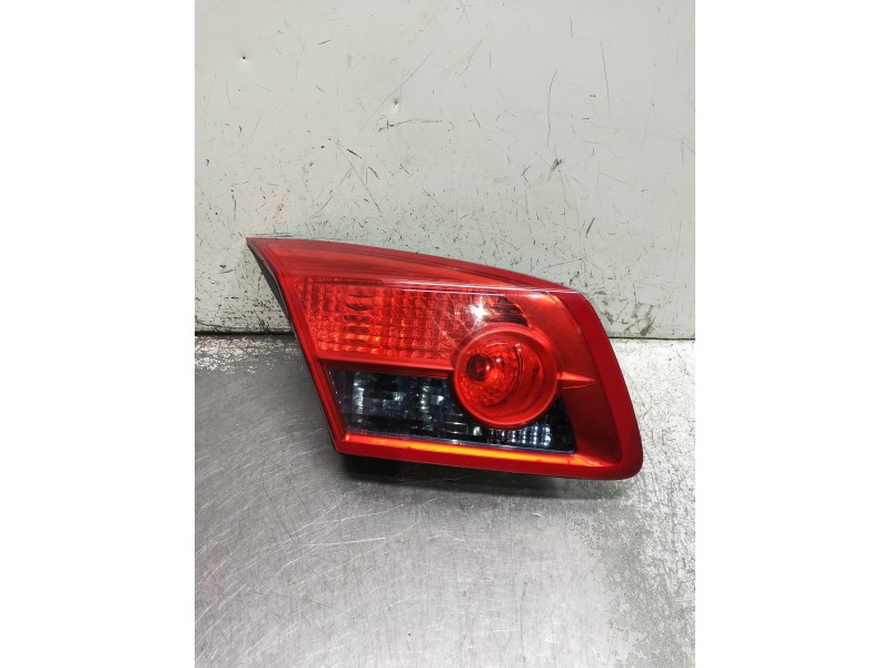 Recambio de piloto trasero izquierdo interior para renault vel satis (bj0) referencia OEM IAM   