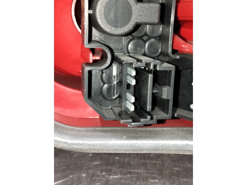 Recambio de piloto trasero izquierdo interior para renault vel satis (bj0) referencia OEM IAM   