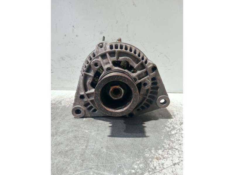 Recambio de alternador para mercedes clase e (w210) berlina diesel referencia OEM IAM 0101544702 0123320045 
