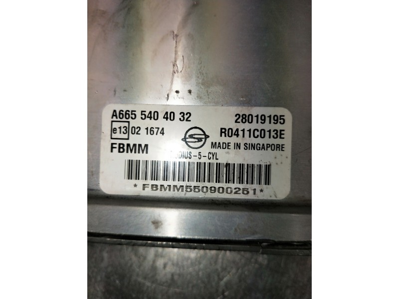 Recambio de centralita motor uce para ssangyong rodius xdi referencia OEM IAM R0411C013E A6655404032 28019195