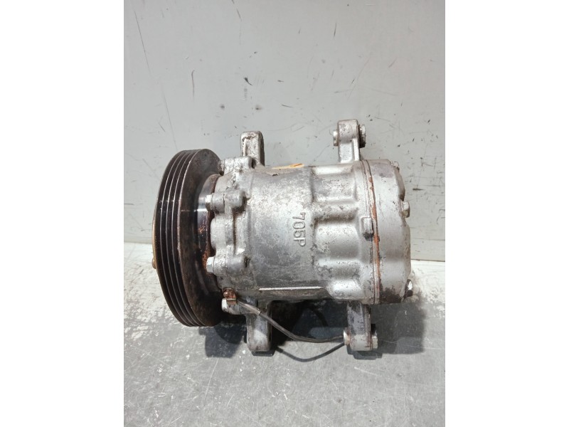 Recambio de compresor aire acondicionado para mg rover serie 200 (xw) 1.6 referencia OEM IAM SDB705  