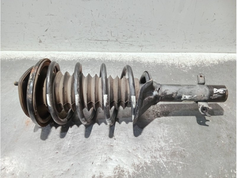 Recambio de amortiguador delantero derecho para mg rover serie 200 (xw) 1.6 referencia OEM IAM 210391B  