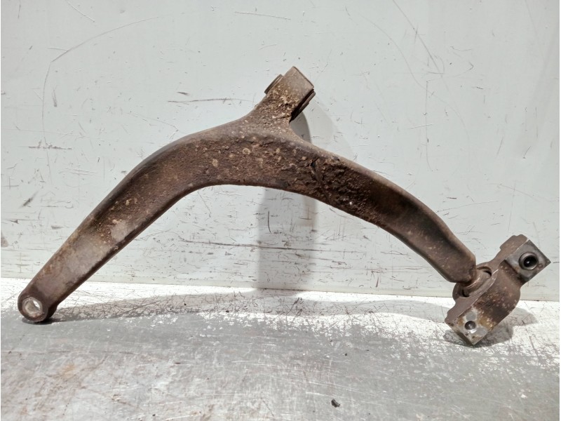 Recambio de brazo suspension inferior delantero derecho para peugeot 406 berlina (s1/s2) referencia OEM IAM   