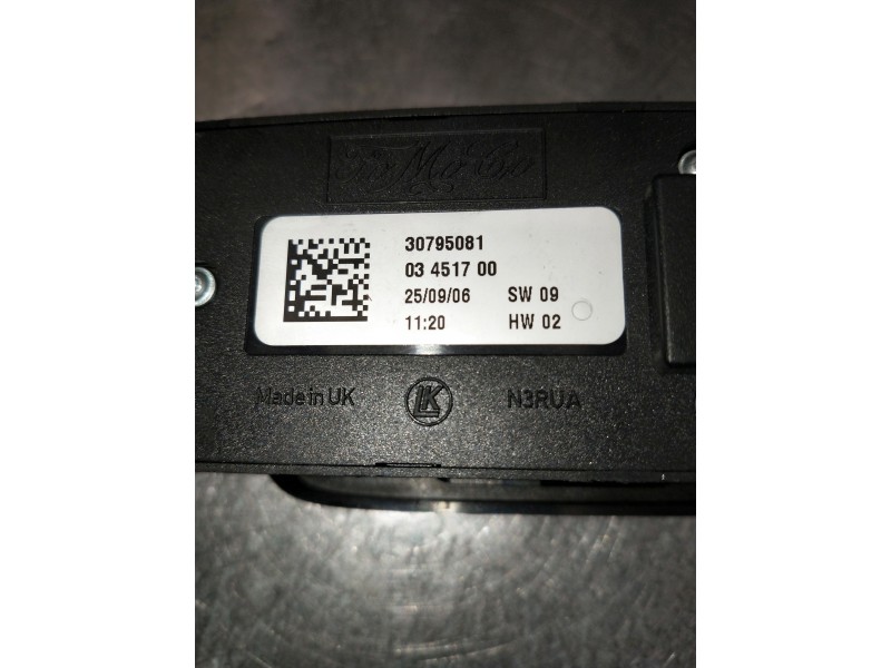 Recambio de mando elevalunas delantero izquierdo para volvo v50 familiar referencia OEM IAM 30795081 03451700 5P