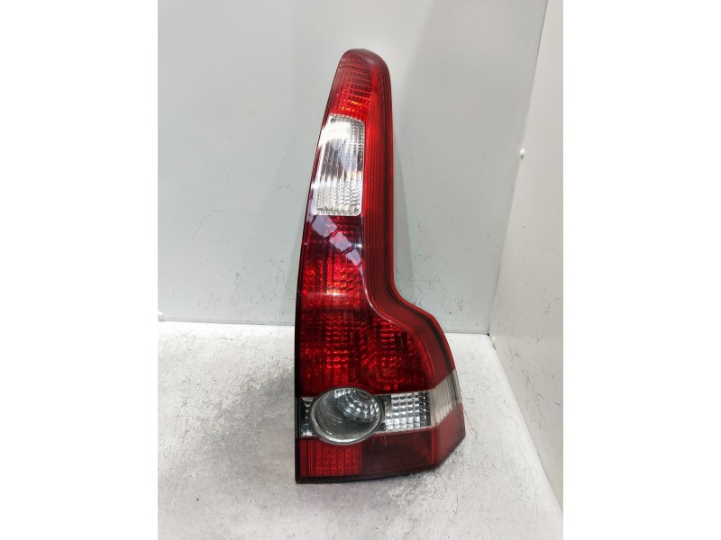 Recambio de piloto trasero derecho para volvo v50 familiar referencia OEM IAM   