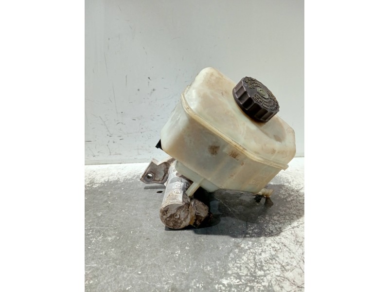Recambio de bomba freno para volkswagen crafter combi (2e) referencia OEM IAM A0004317601 0204051045 A0024325002