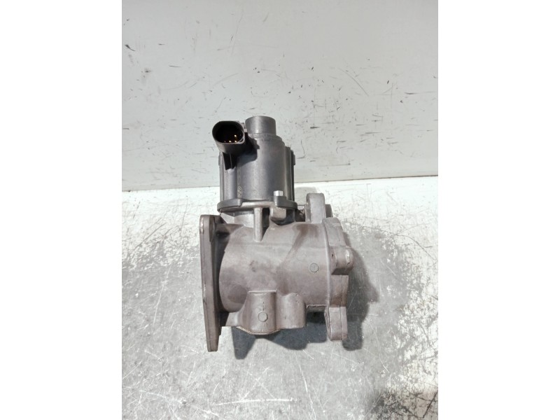 Recambio de valvula egr para volkswagen crafter combi (2e) referencia OEM IAM 076131501B 700823040 