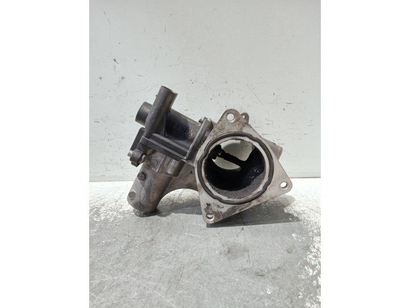 Recambio de valvula egr para volkswagen crafter combi (2e) referencia OEM IAM 076131501B 700823040 