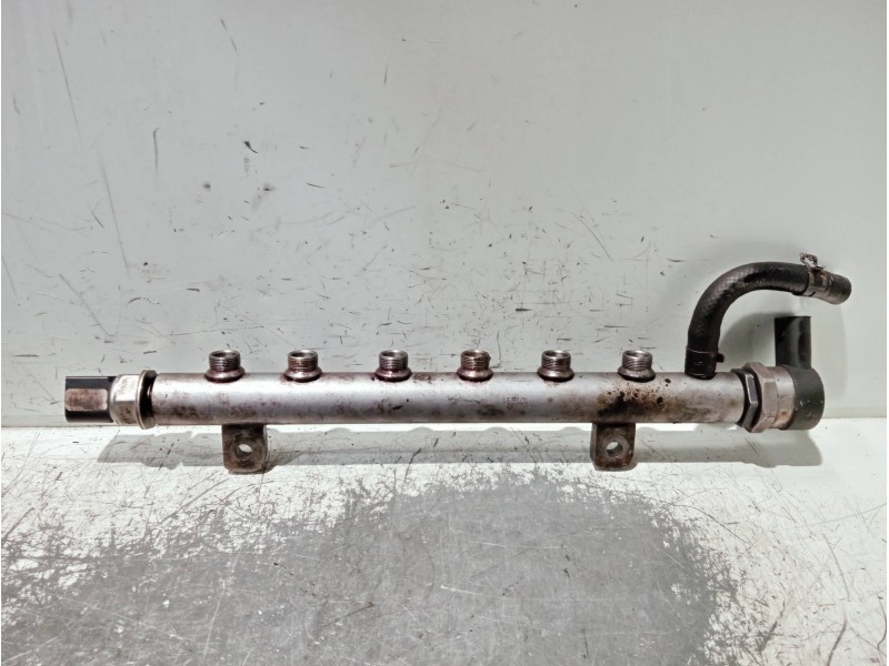 Recambio de rampa inyectora para volkswagen crafter combi (2e) referencia OEM IAM 076130093C  