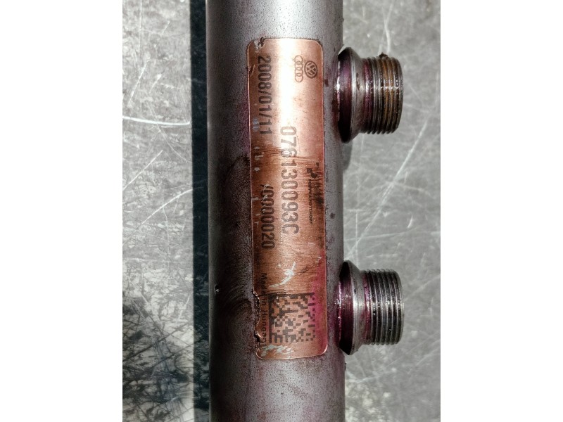 Recambio de rampa inyectora para volkswagen crafter combi (2e) referencia OEM IAM 076130093C  