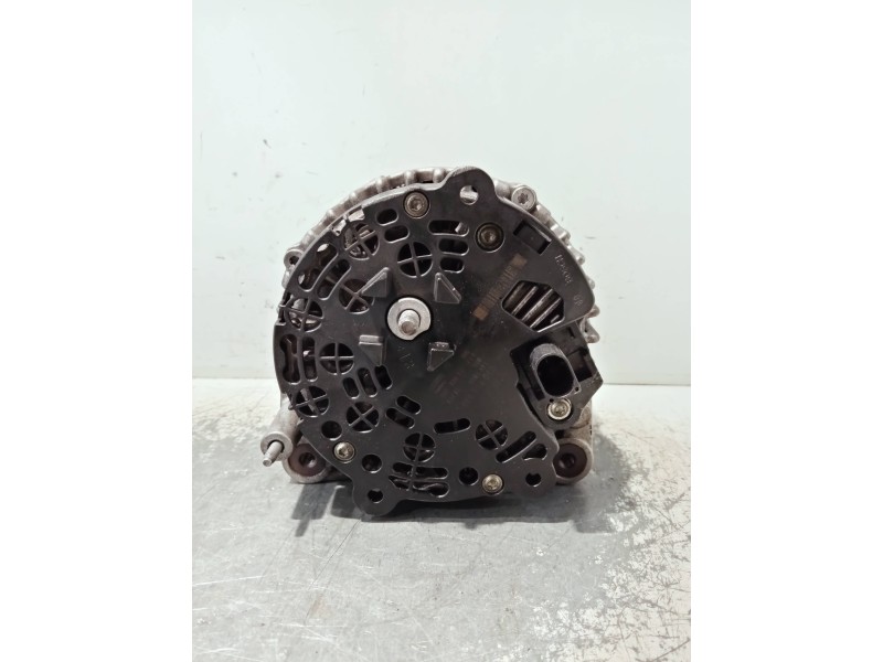 Recambio de alternador para volkswagen crafter combi (2e) referencia OEM IAM 03G903023 0121715003 0986081230