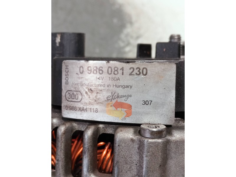 Recambio de alternador para volkswagen crafter combi (2e) referencia OEM IAM 03G903023 0121715003 0986081230