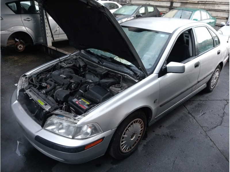 volvo s40 berlina del año 2003