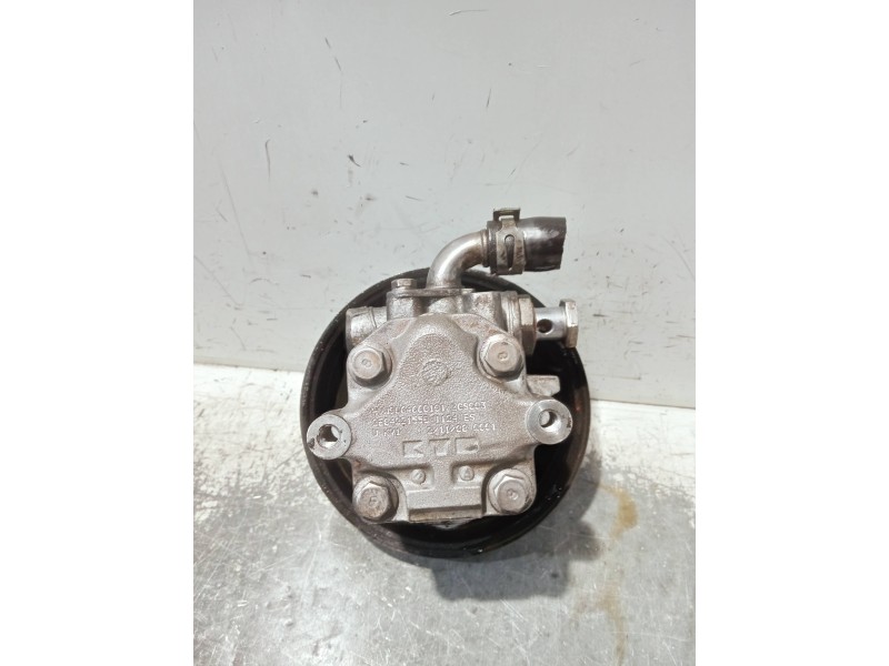 Recambio de bomba direccion para volkswagen crafter combi (2e) referencia OEM IAM HVW9064660101  