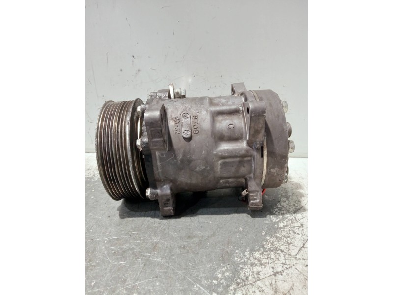 Recambio de compresor aire acondicionado para volkswagen crafter combi (2e) referencia OEM IAM SD7H15  