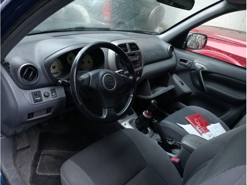 toyota rav 4 (a2) del año 2001