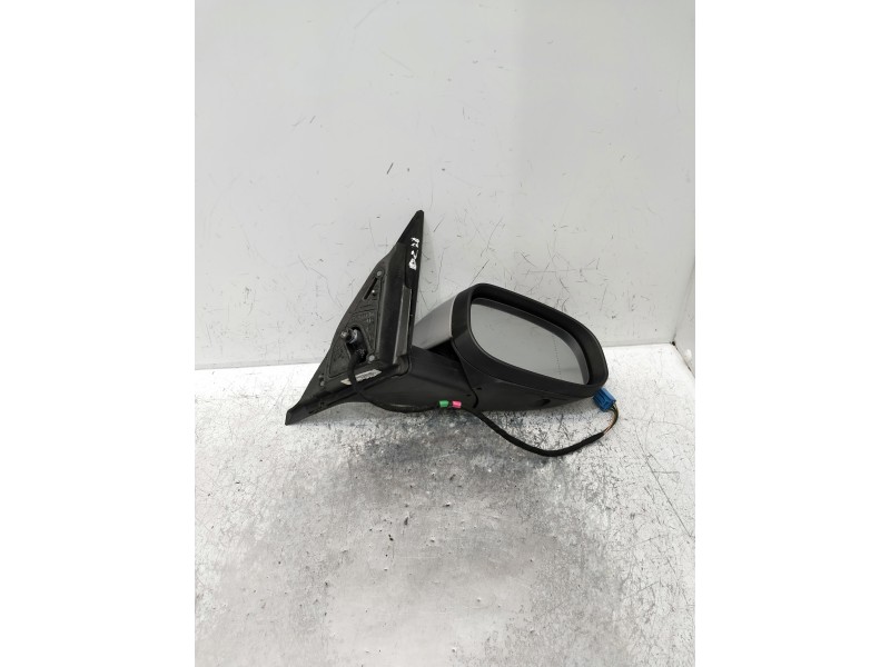 Recambio de retrovisor derecho para volvo v50 familiar referencia OEM IAM 30716291  ELECTRICO