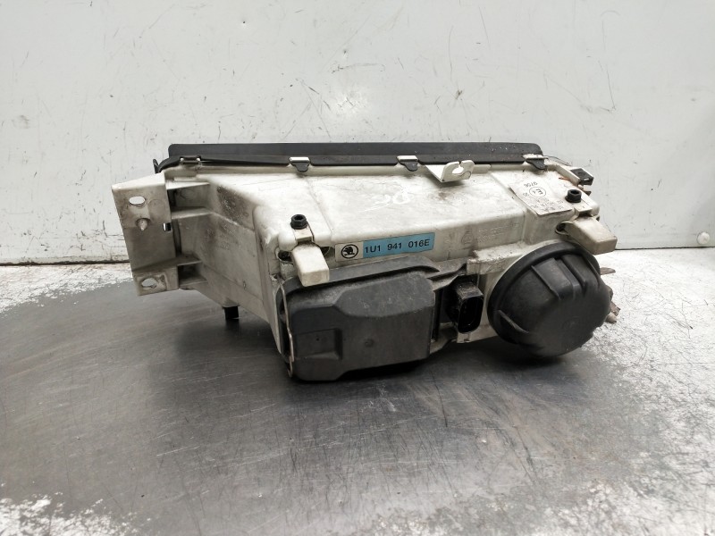 Recambio de faro derecho para skoda octavia berlina (1u2) referencia OEM IAM 1U1941016E  