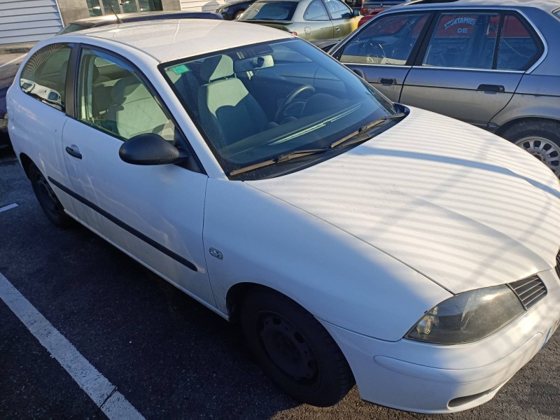 seat ibiza (6l1) del año 2003
