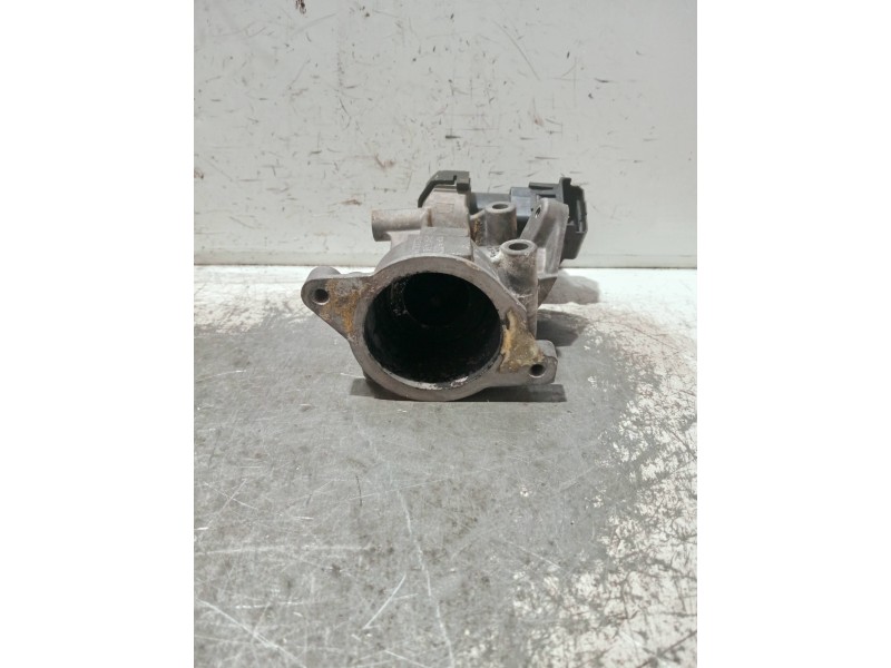 Recambio de valvula egr para citroen c4 picasso referencia OEM IAM 9681825260 28066067 