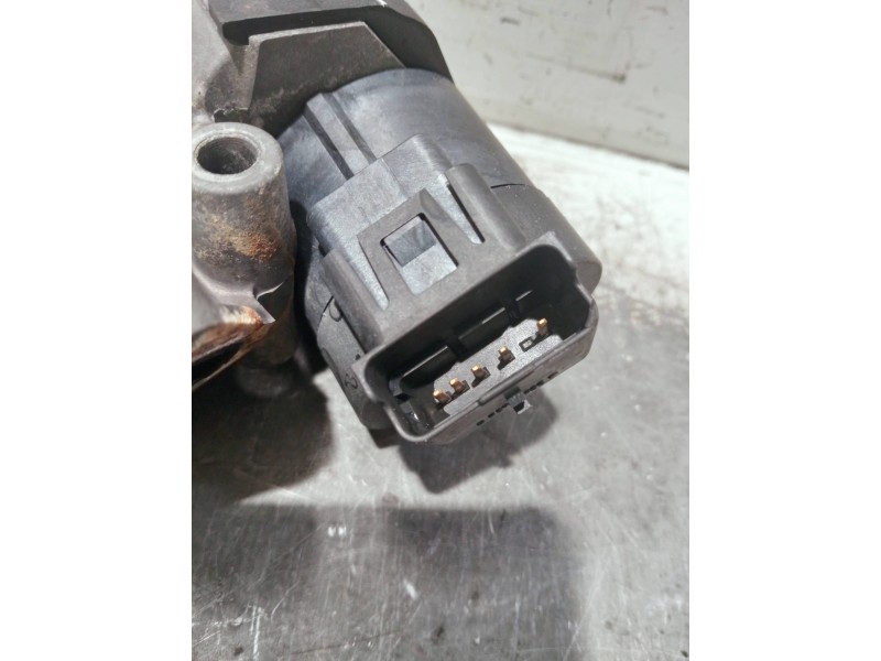 Recambio de valvula egr para citroen c4 picasso referencia OEM IAM 9681825260 28066067 
