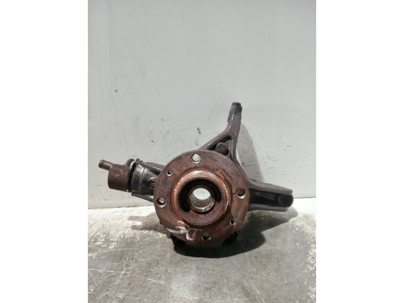 Recambio de mangueta delantera derecha para citroen c4 picasso referencia OEM IAM   