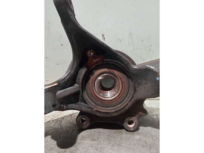 Recambio de mangueta delantera derecha para citroen c4 picasso referencia OEM IAM   