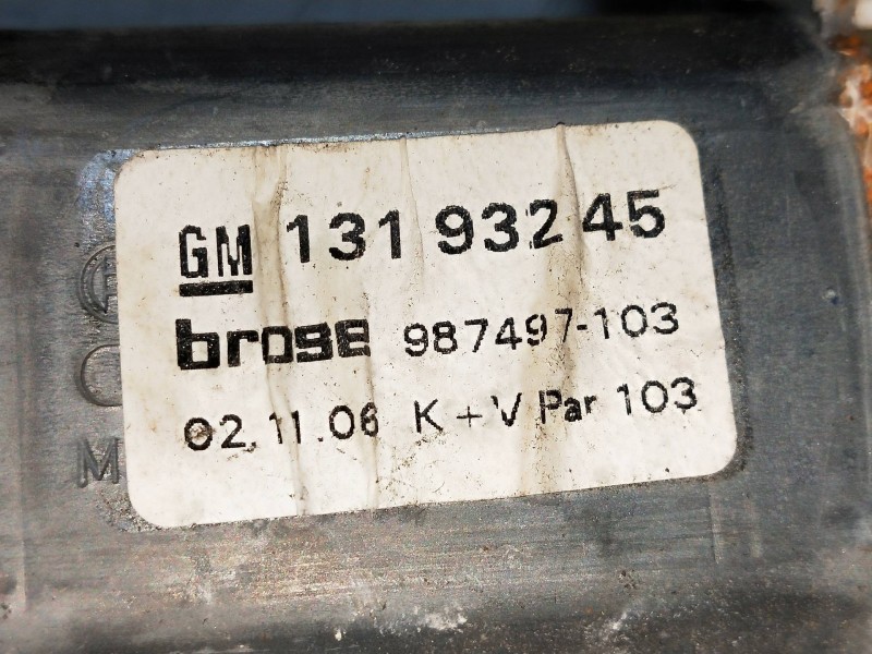 Recambio de elevalunas delantero derecho para opel astra twin top cosmo referencia OEM IAM 13193245 93187002 2P