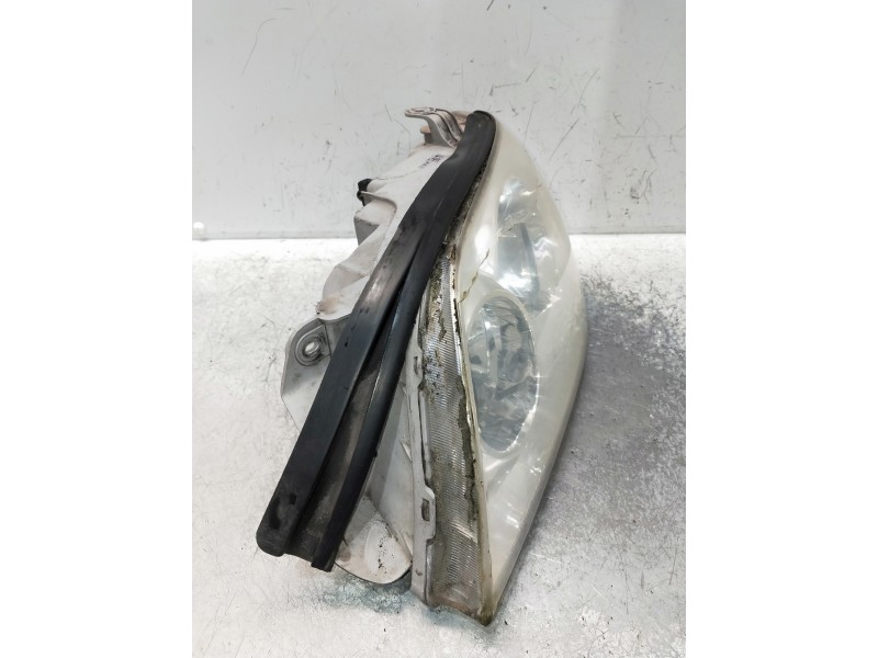 Recambio de faro izquierdo para kia carnival ii 2.9 cdri ex referencia OEM IAM   