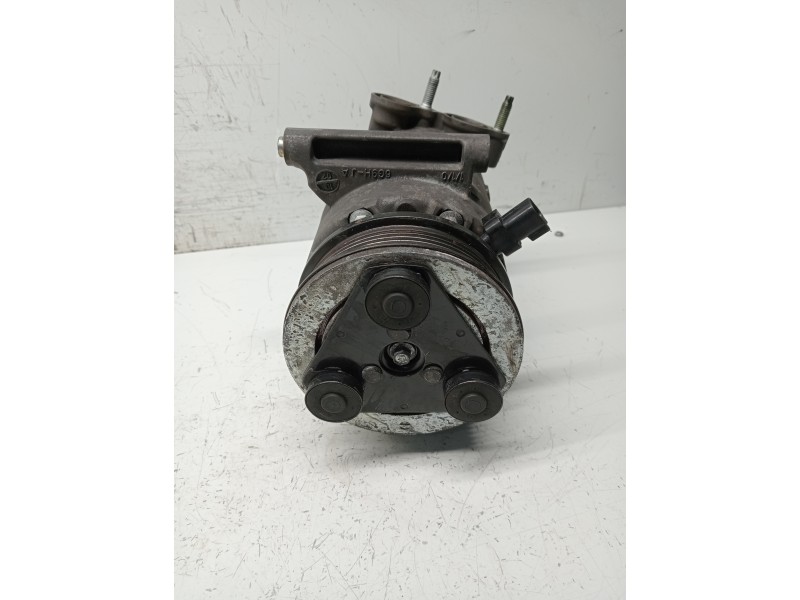 Recambio de compresor aire acondicionado para land rover freelander (lr2) 2.2 td4 referencia OEM IAM 6G9119D629FG  